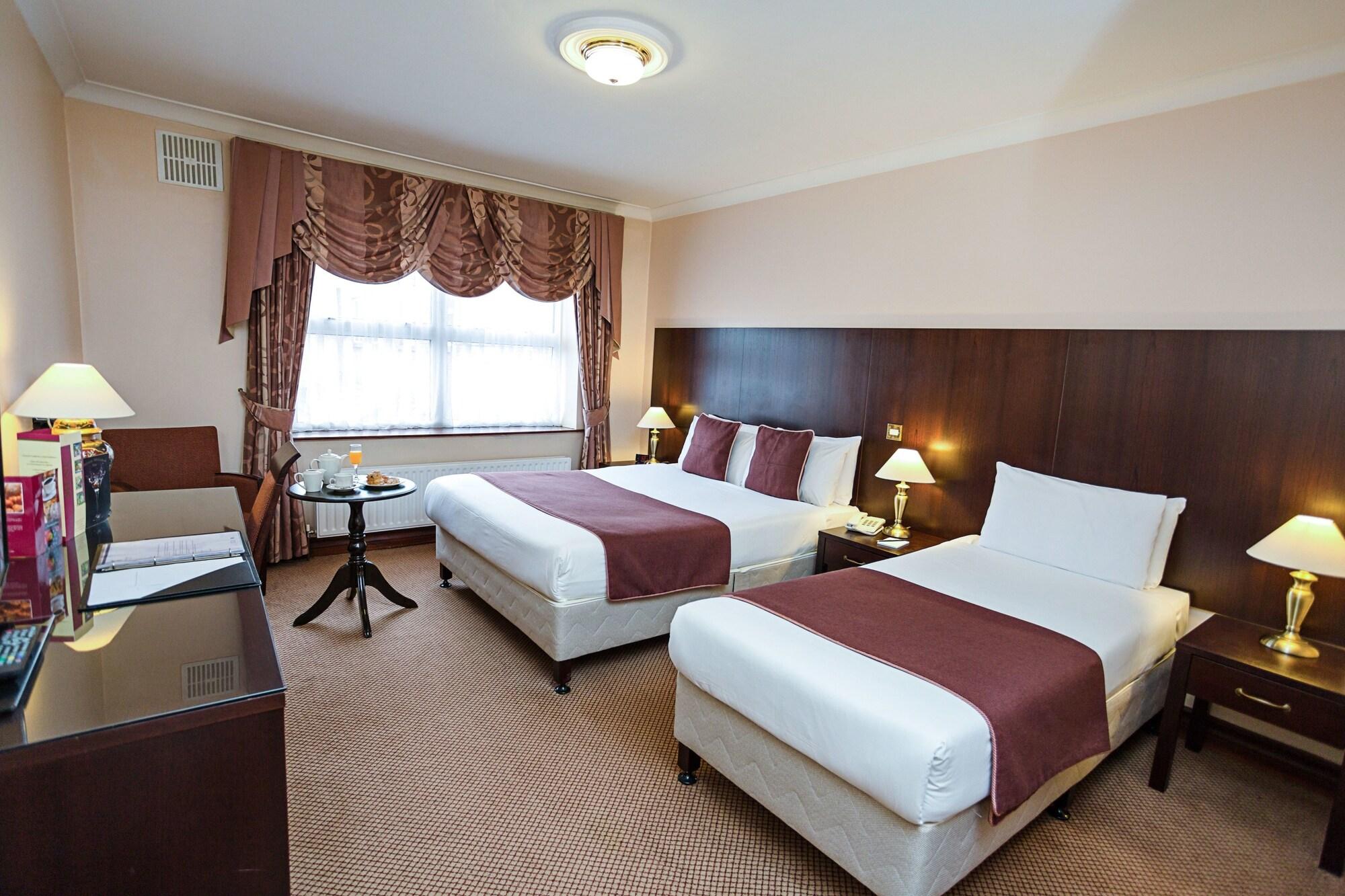 Sheldon Park Hotel And Leisure Club Dublino Esterno foto