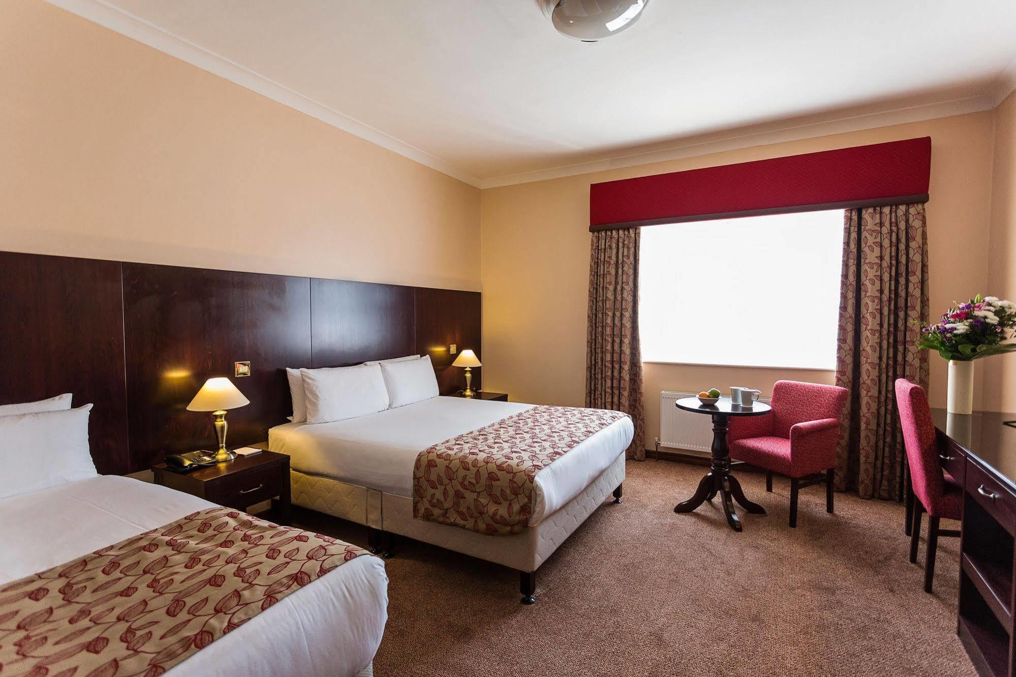 Sheldon Park Hotel And Leisure Club Dublino Esterno foto